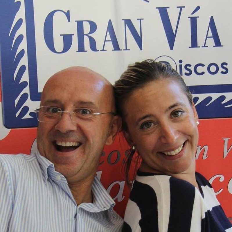 equipo de la tienda Gran Via discos